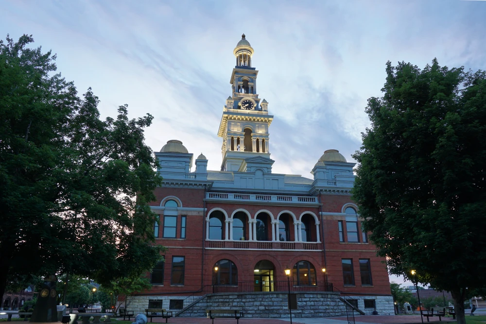 sevier tn county court house