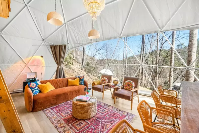 glamping photo