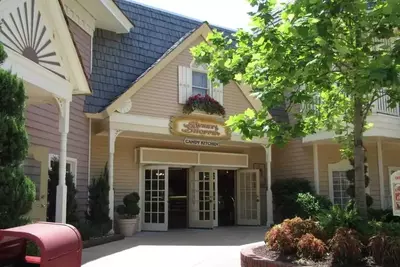 Sweet Shoppe at Dollywood