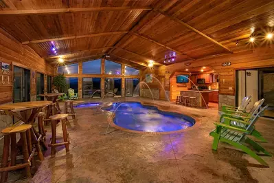 Mountain View Mason Indoor Pool