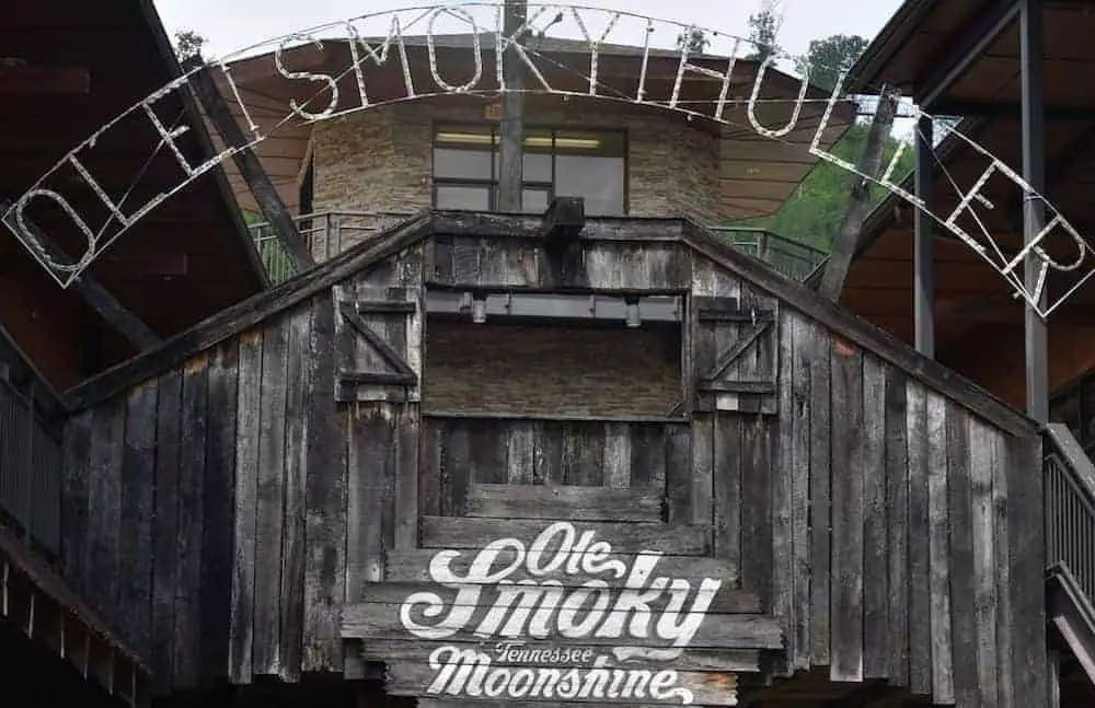 Ole Smoky Holler in Gatlinburg