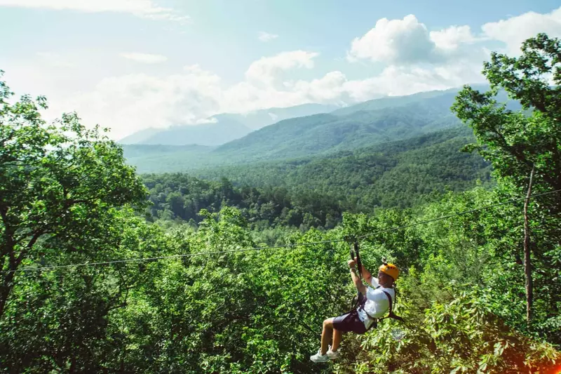 zip lines in the smokies