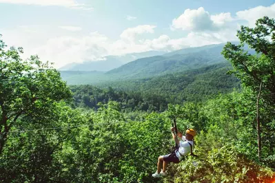 zip lines in the smokies