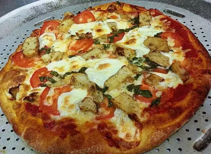 Nino's Pizzeria and Eatery
