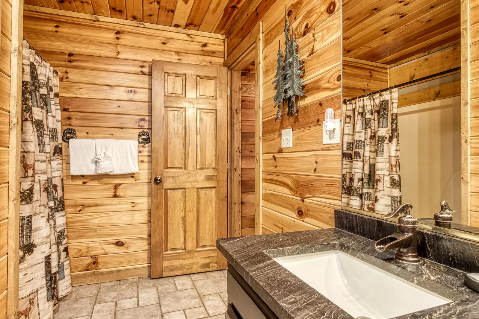 Campfire Lodge