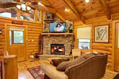 Studio Cabin with Fireplace - Wears Valley Cabin - Heartland Cabin Rentals