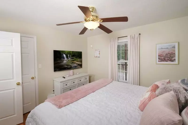 Birdsong Bungalow