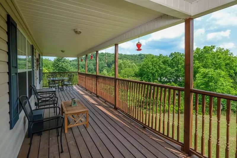 Birdsong Bungalow