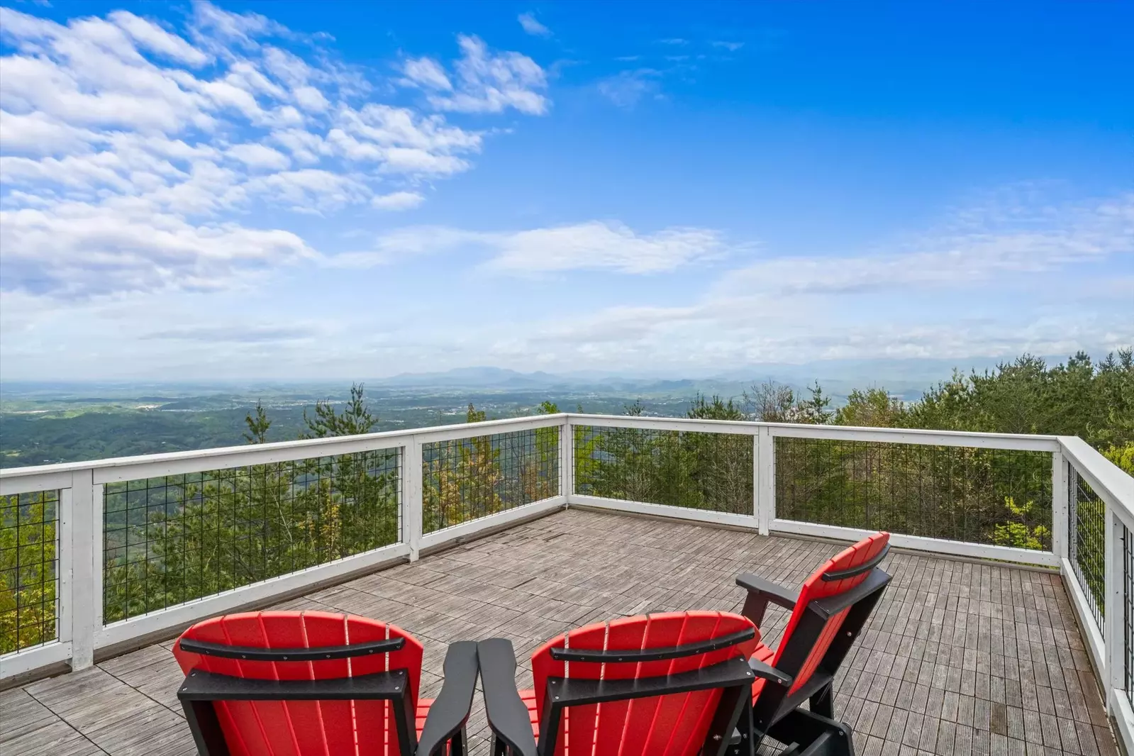 Cloud View Manor