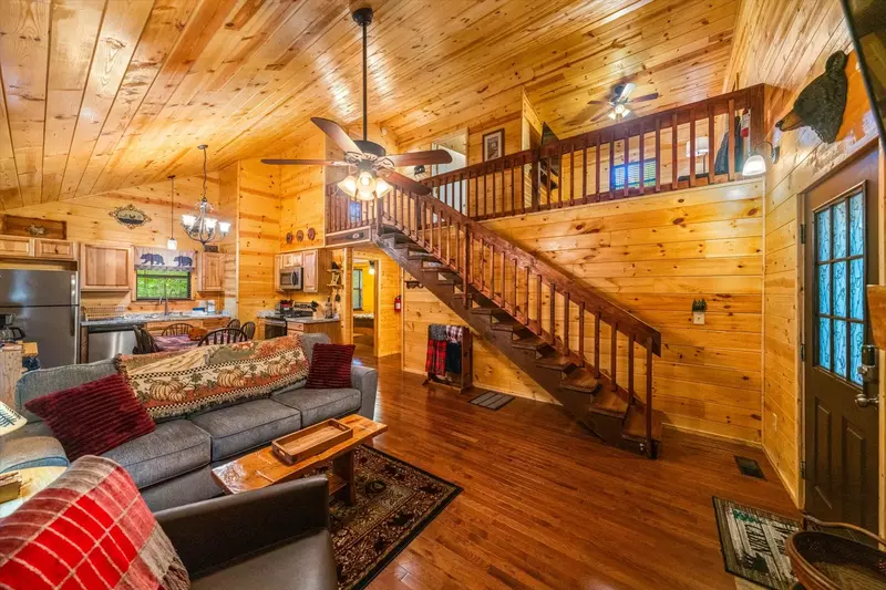 Dogwood Hideaway