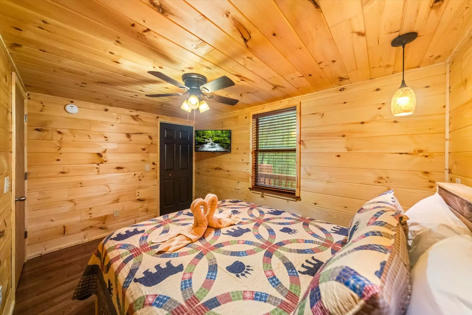 Dogwood Hideaway