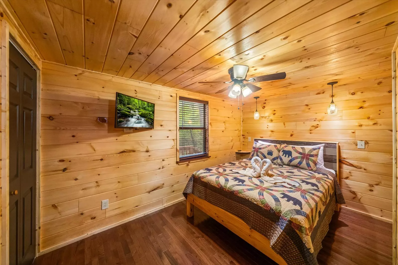 Dogwood Hideaway