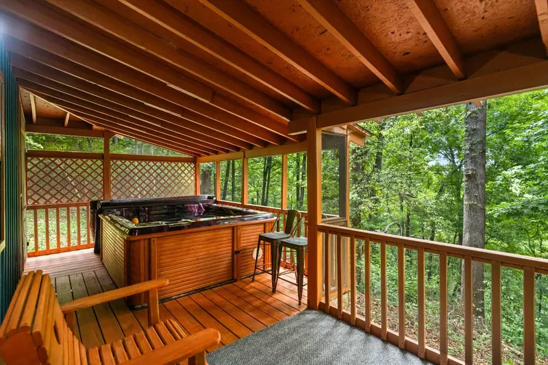Dogwood Hideaway