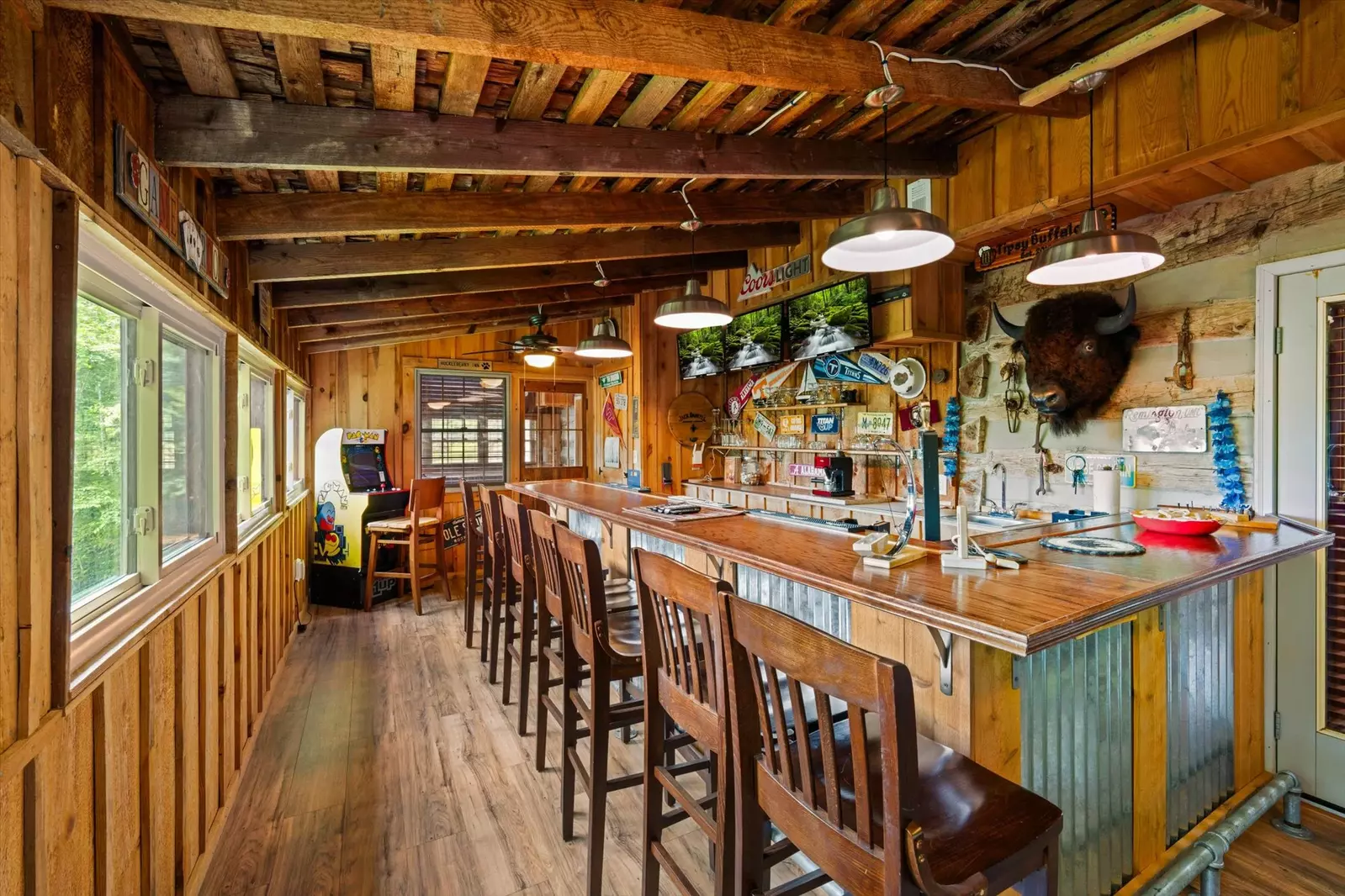 Huckleberry Inn