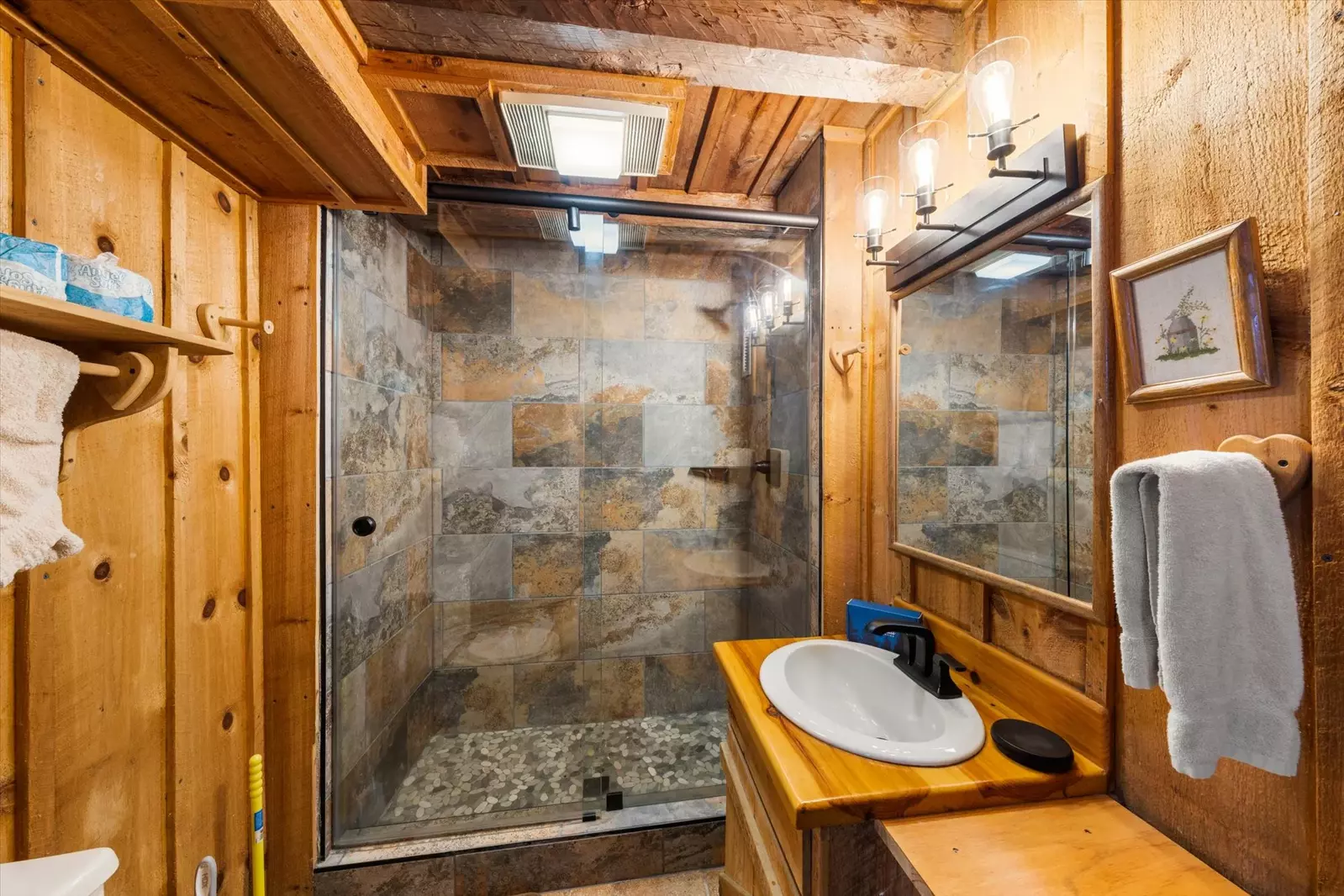 Huckleberry Inn