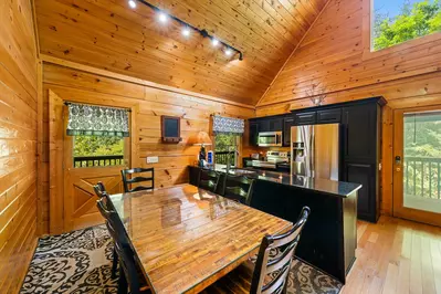 Keaton's Cozy Cabin