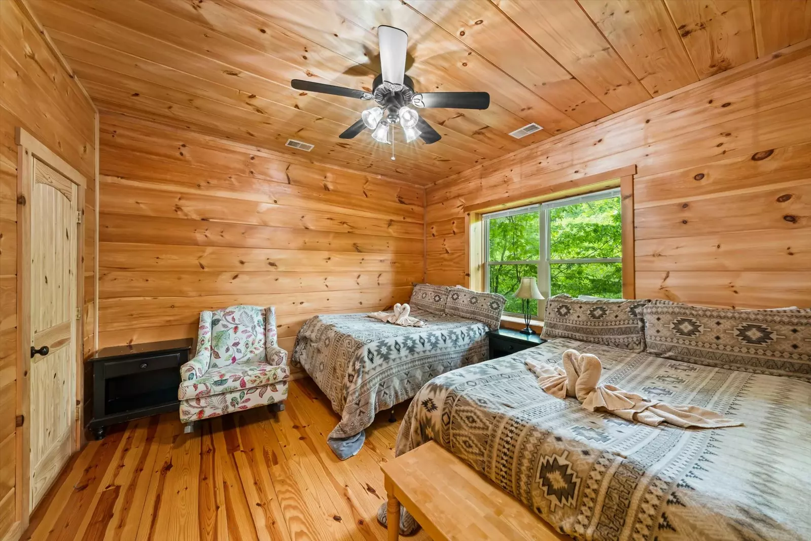 Keaton's Wild Animal Cabin