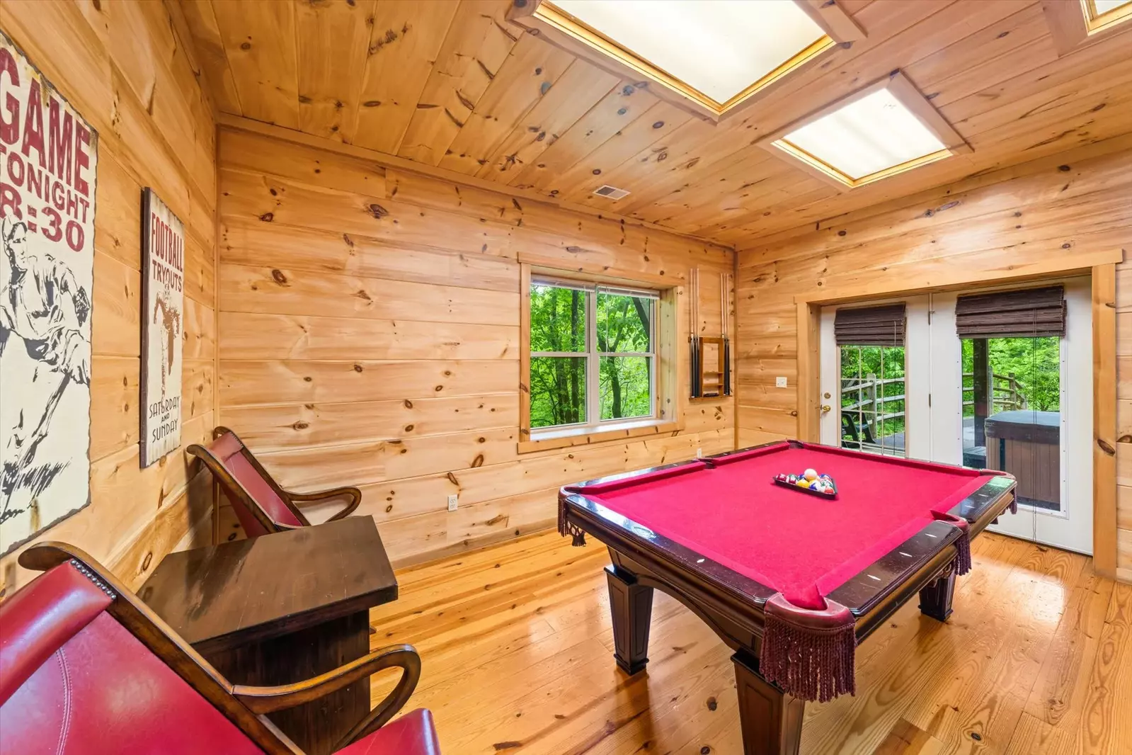 Keaton's Wild Animal Cabin