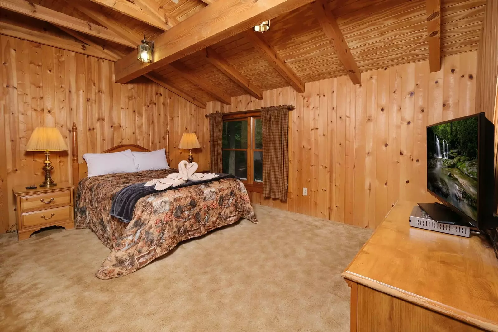 Norton Creek Hideaway