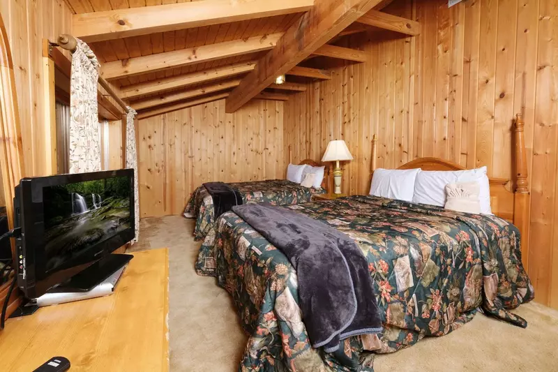 Norton Creek Hideaway