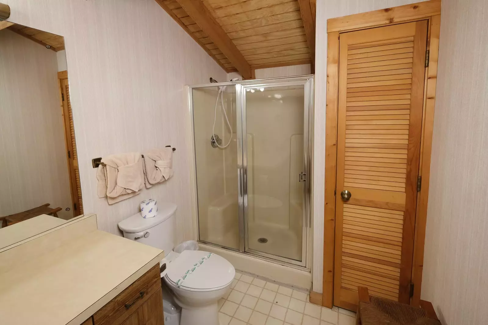 Norton Creek Hideaway