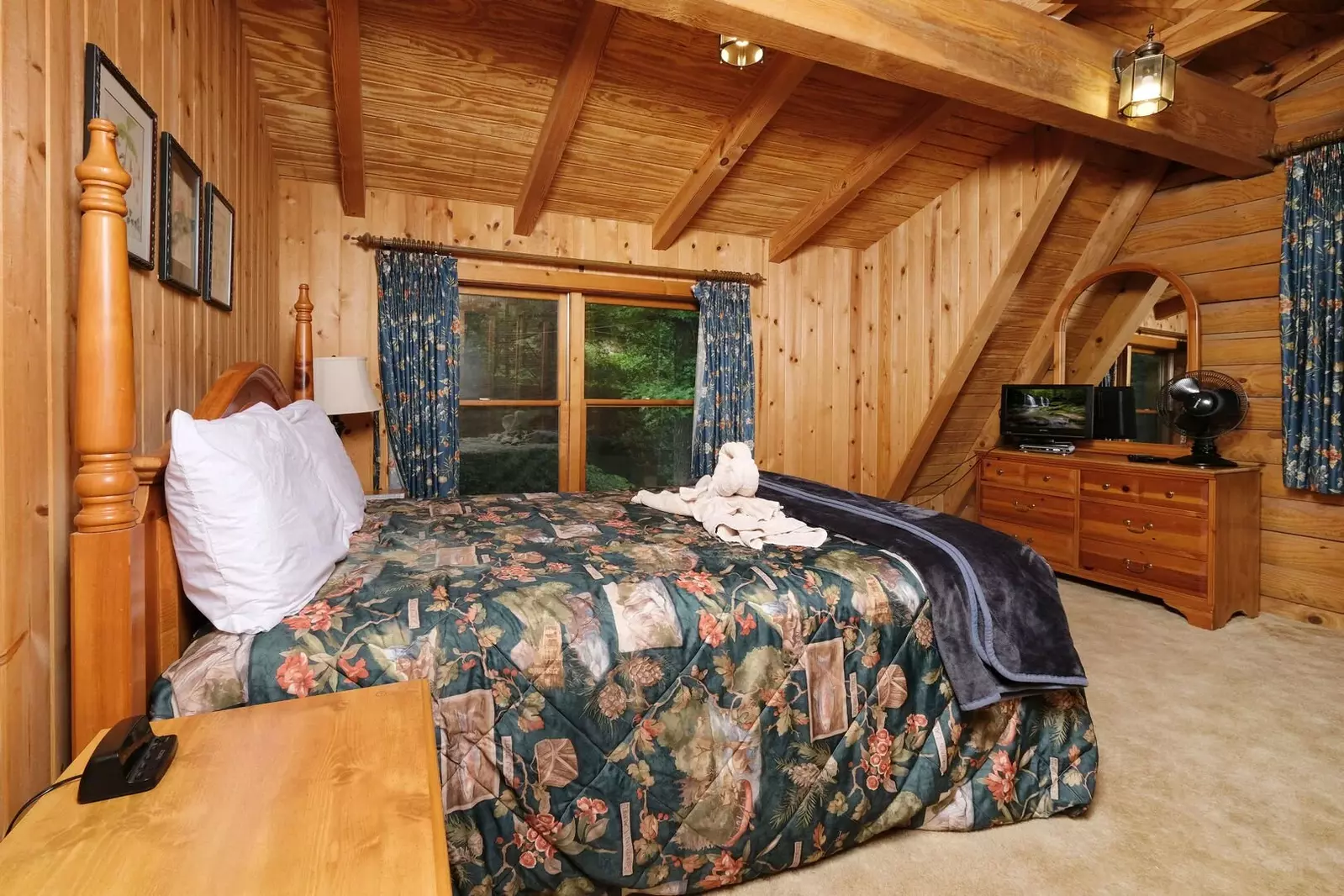 Norton Creek Hideaway