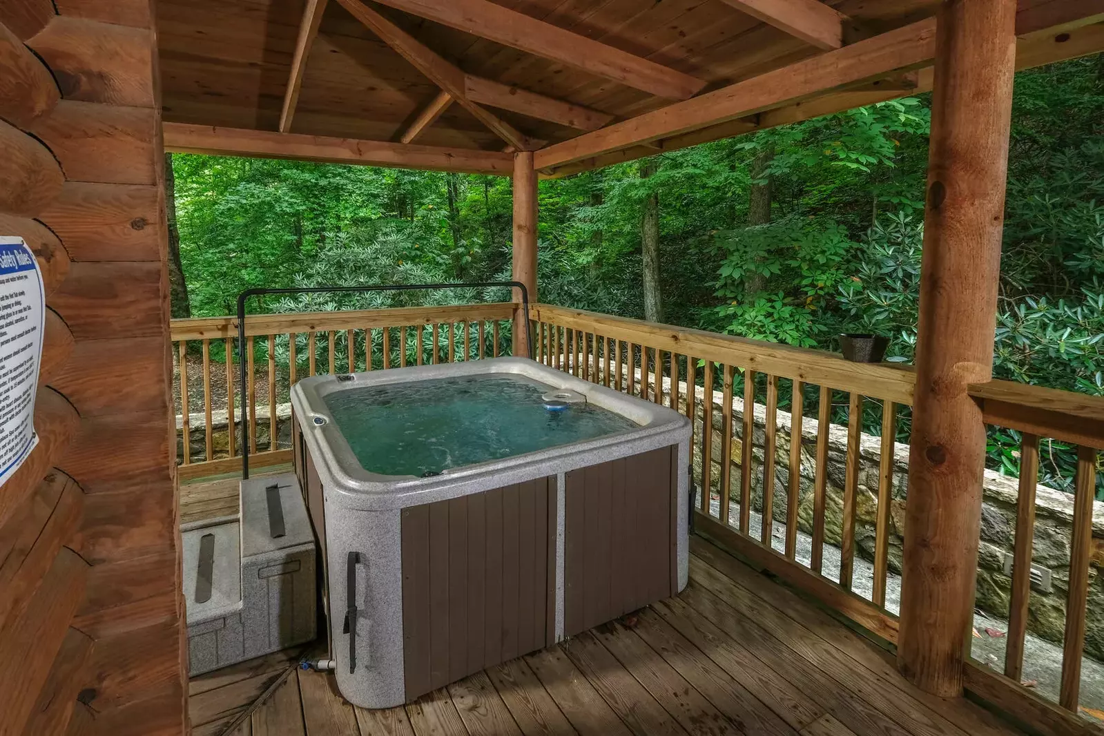 Norton Creek Hideaway