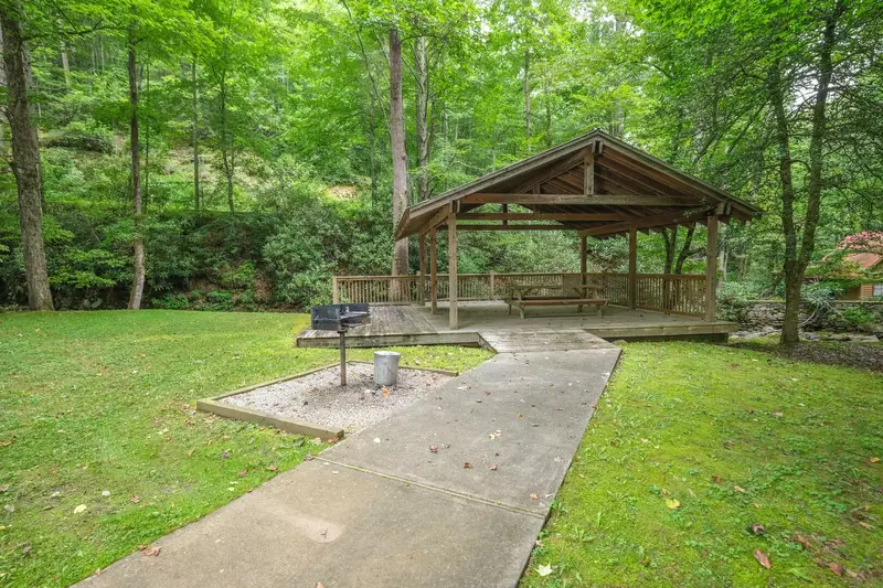 Norton Creek Hideaway