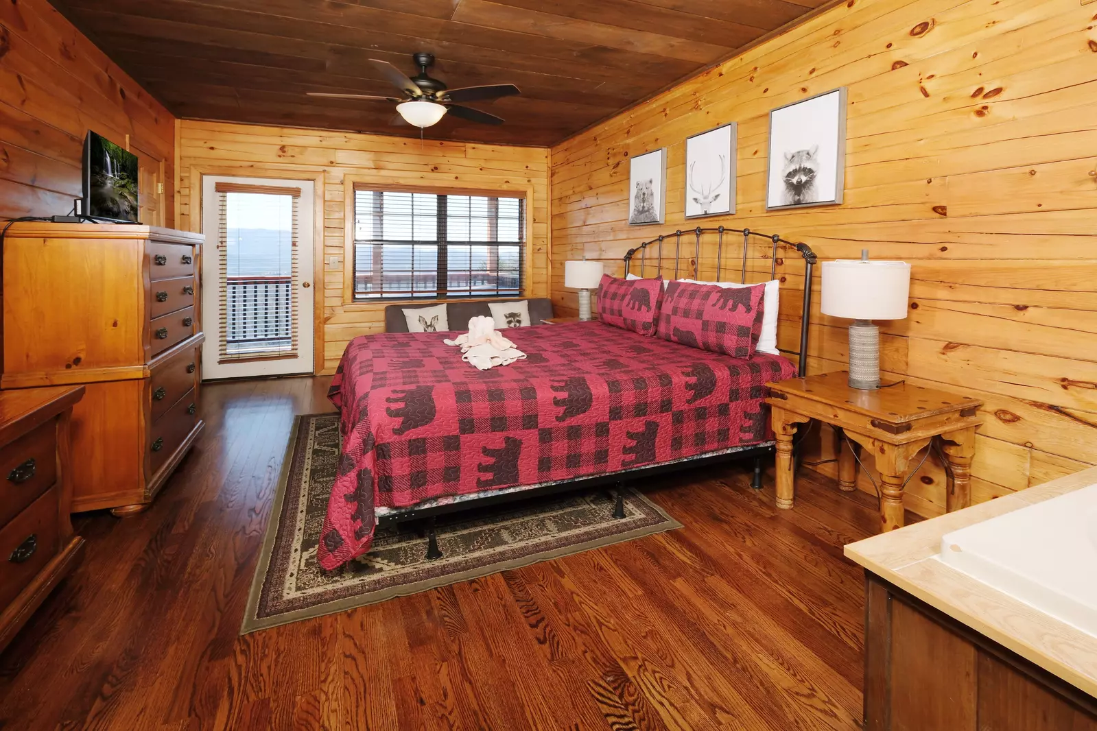 Peaceful View Cabin