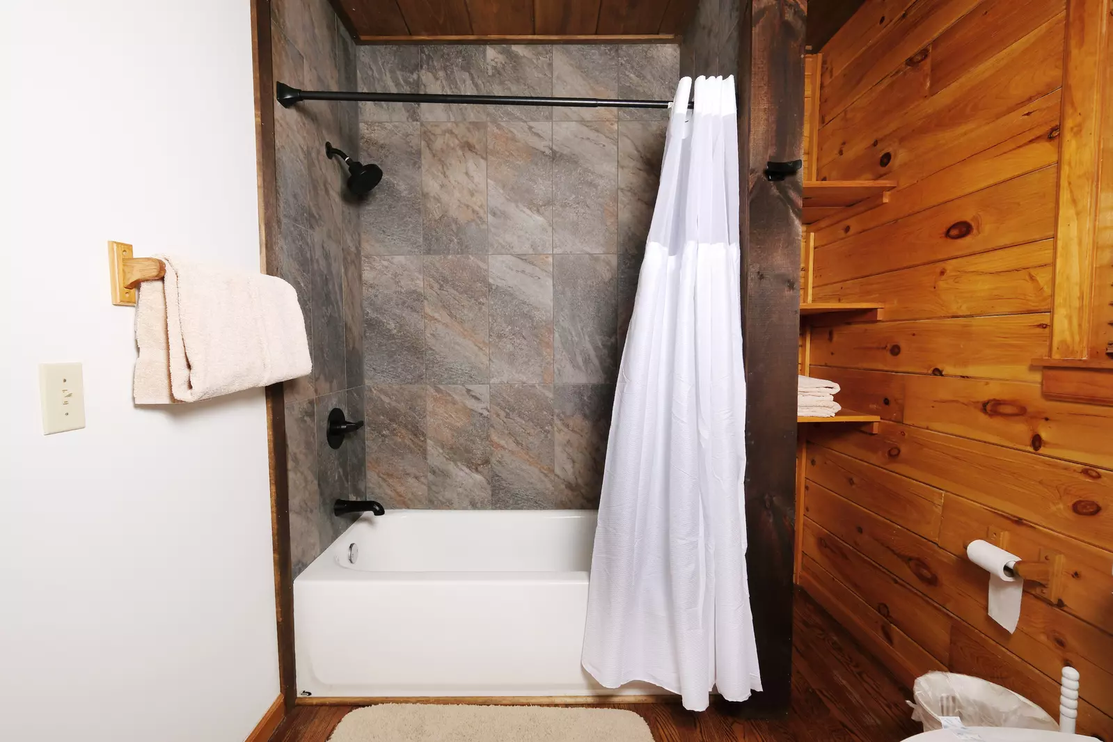 Peaceful View Cabin