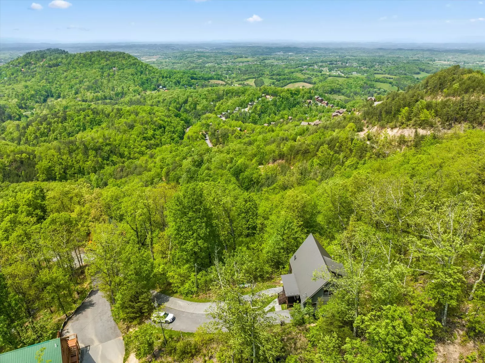 Peekin' Over Pigeon Forge