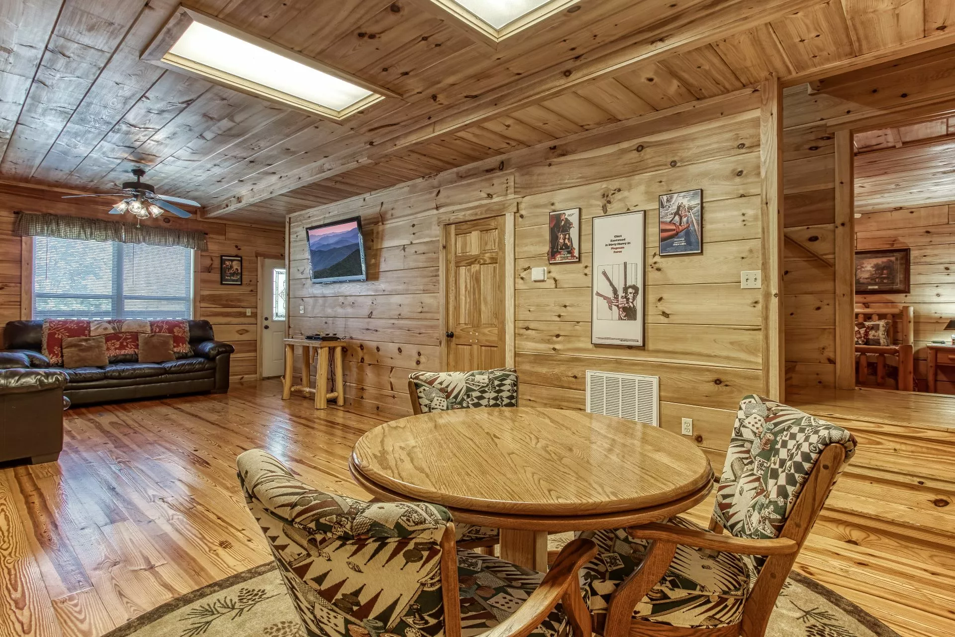 Cinema Falls - 5 bedroom Cabins in Pigeon Forge - Heritage Cabin Rentals