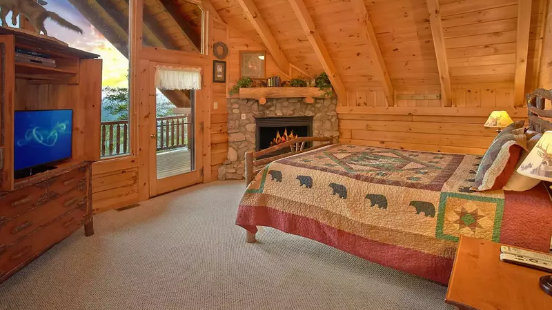  Bedroom