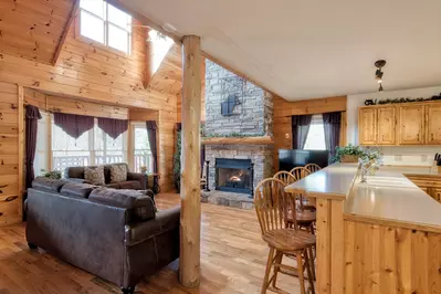 Cherokee Lodge