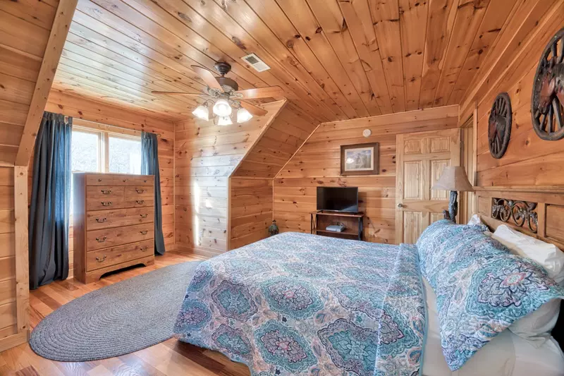 Cherokee Lodge