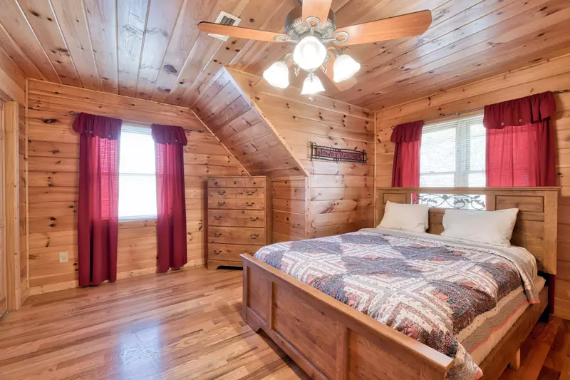 Cherokee Lodge