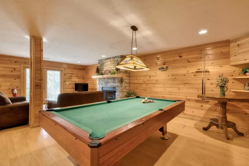 Cherokee Lodge