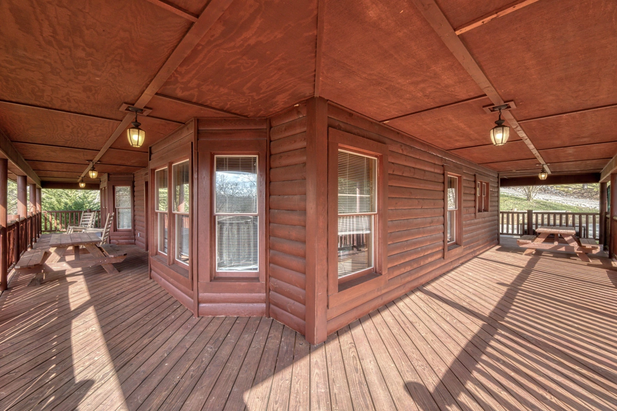 Cherokee Lodge