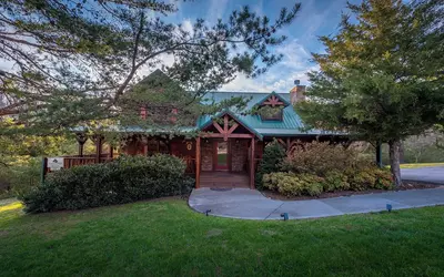 Owlpine Lodge