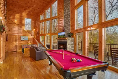 Property image, Interior, of Snuggled Inn