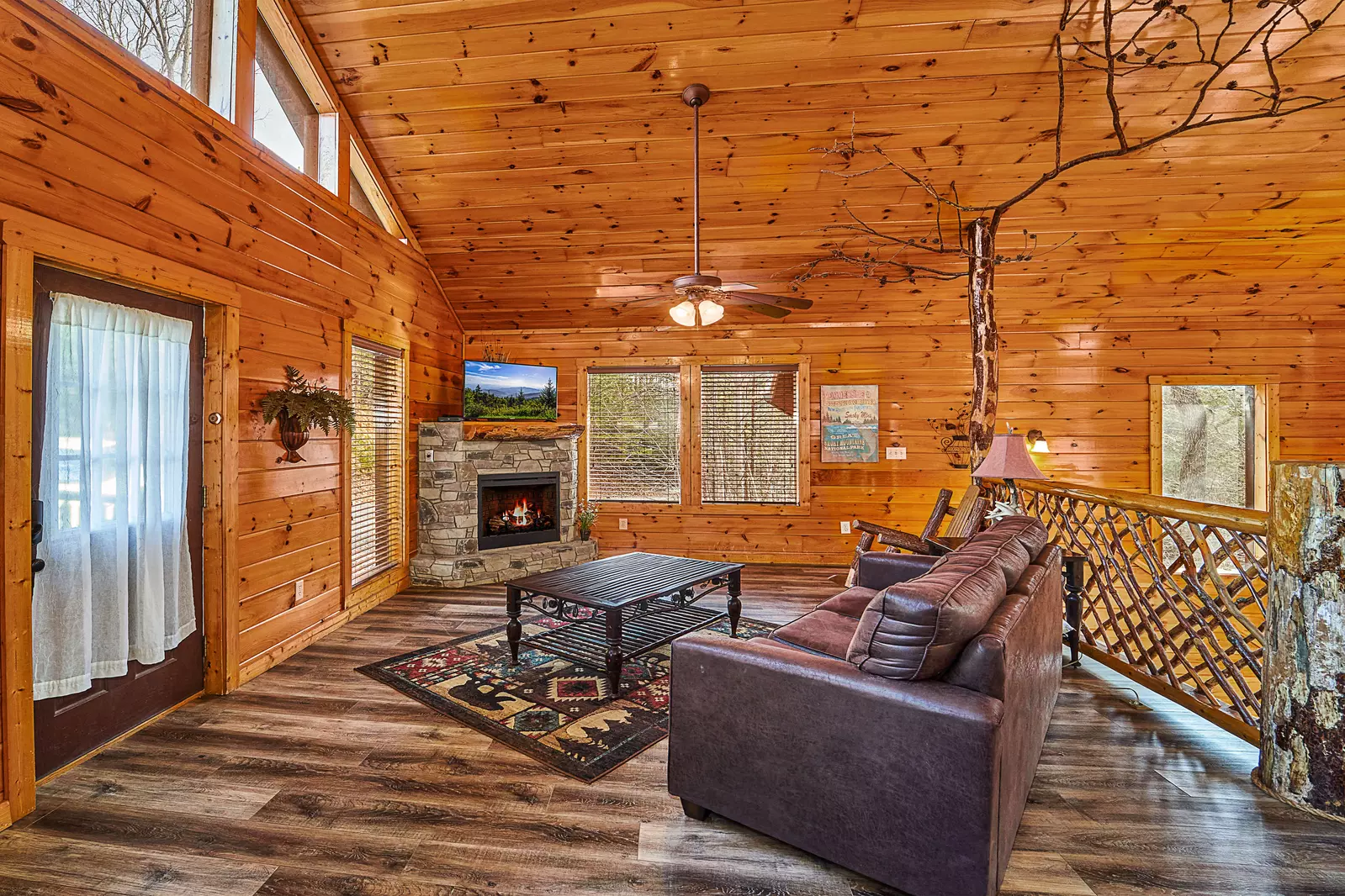 Property image, Interior, of Snuggled Inn