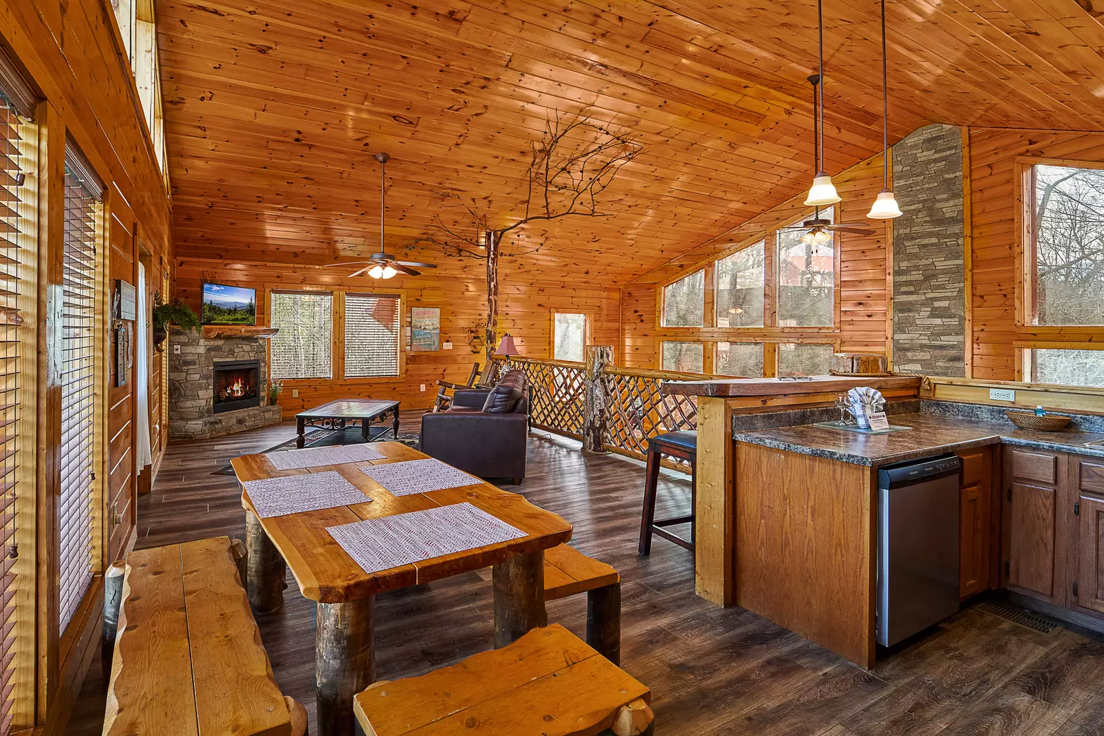 Property image, Interior, of Snuggled Inn