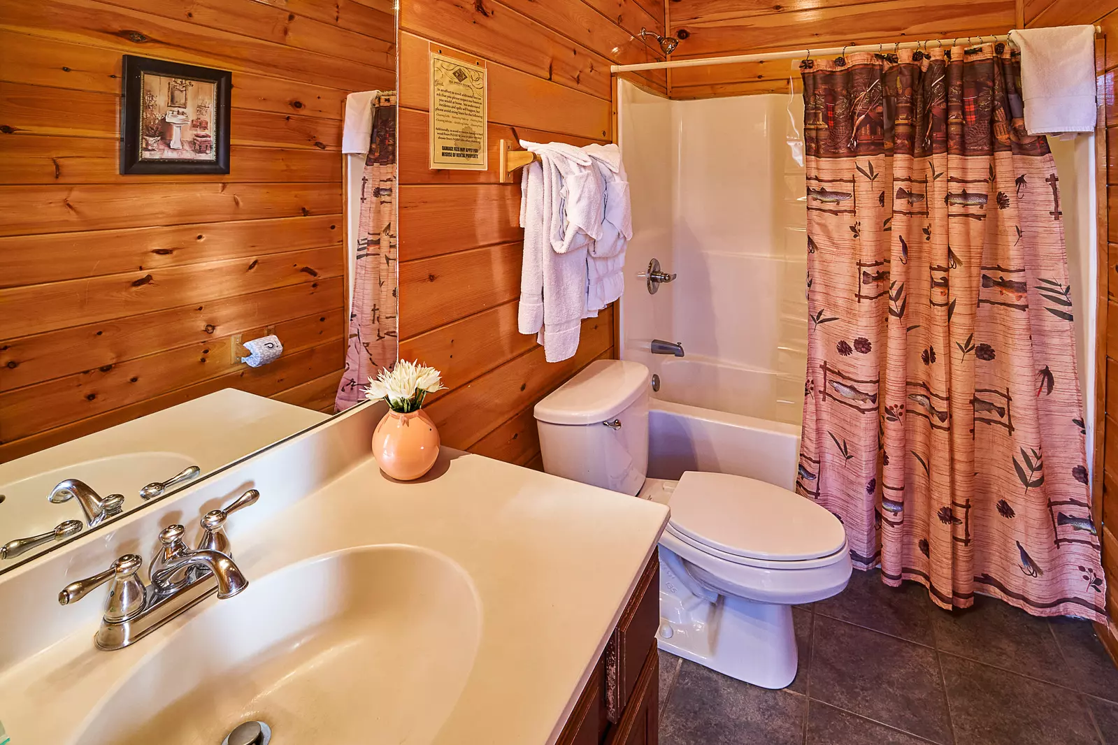 Property image, Interior, of Snuggled Inn