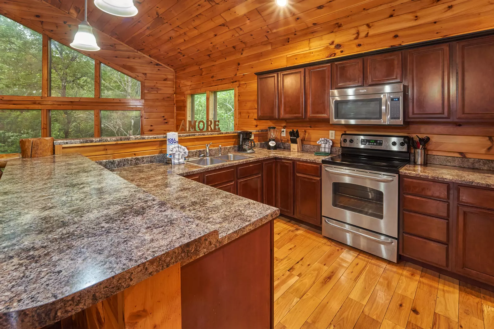 Property image, Interior, of Chalet D'Amour