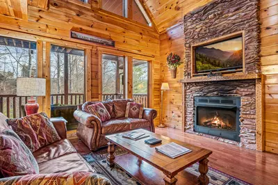 Property image, Interior, of Diamond Mine