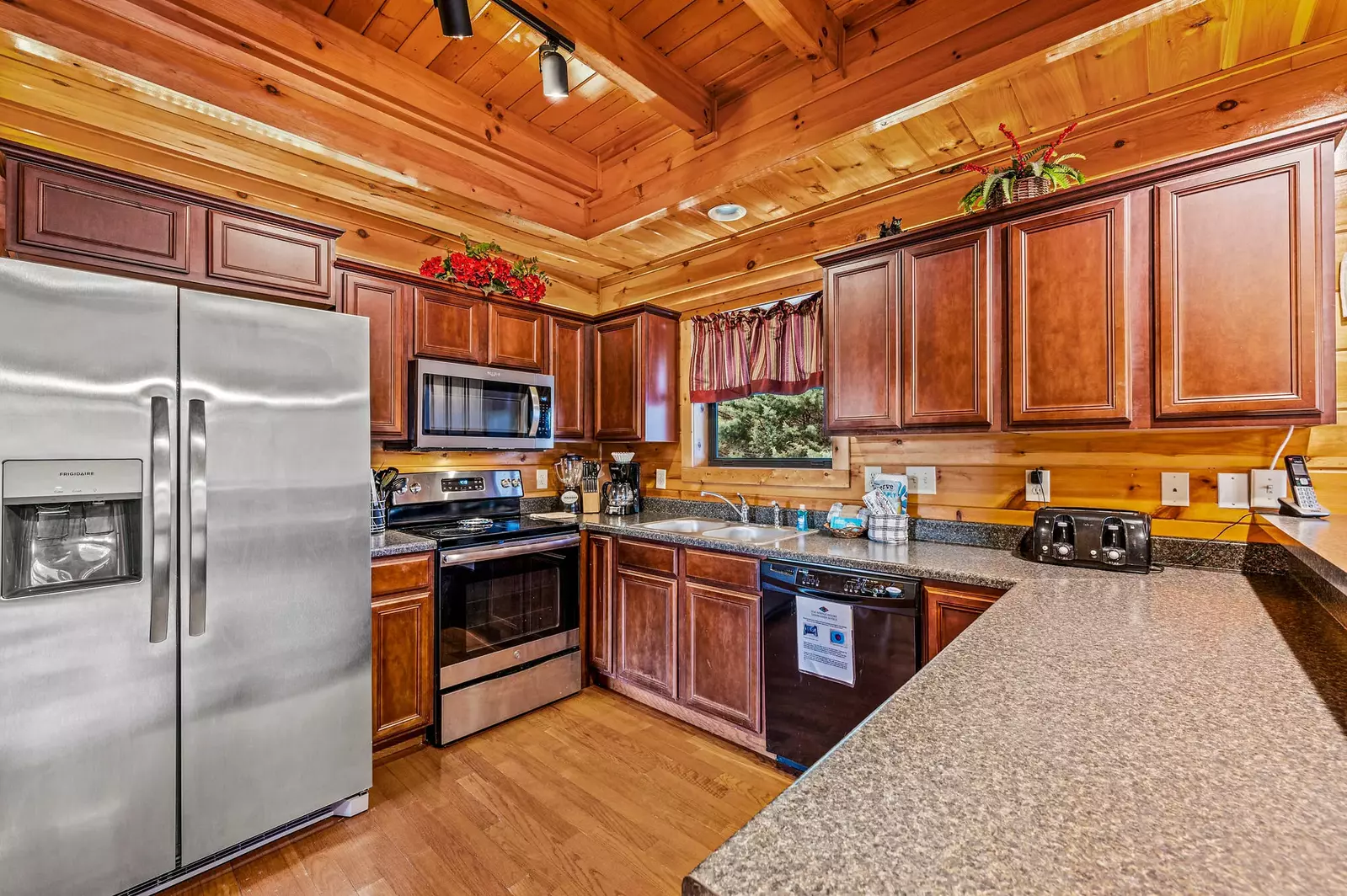 Property image, Interior, of Diamond Mine