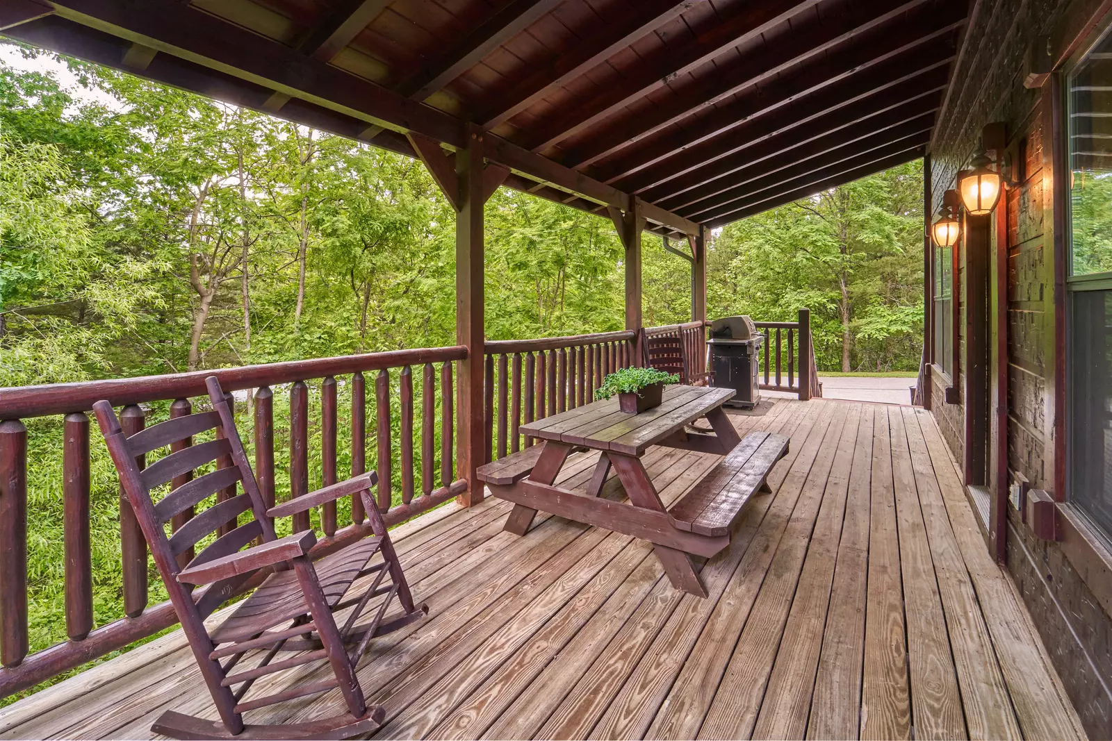 Property image, Interior, of Fire in the Sky