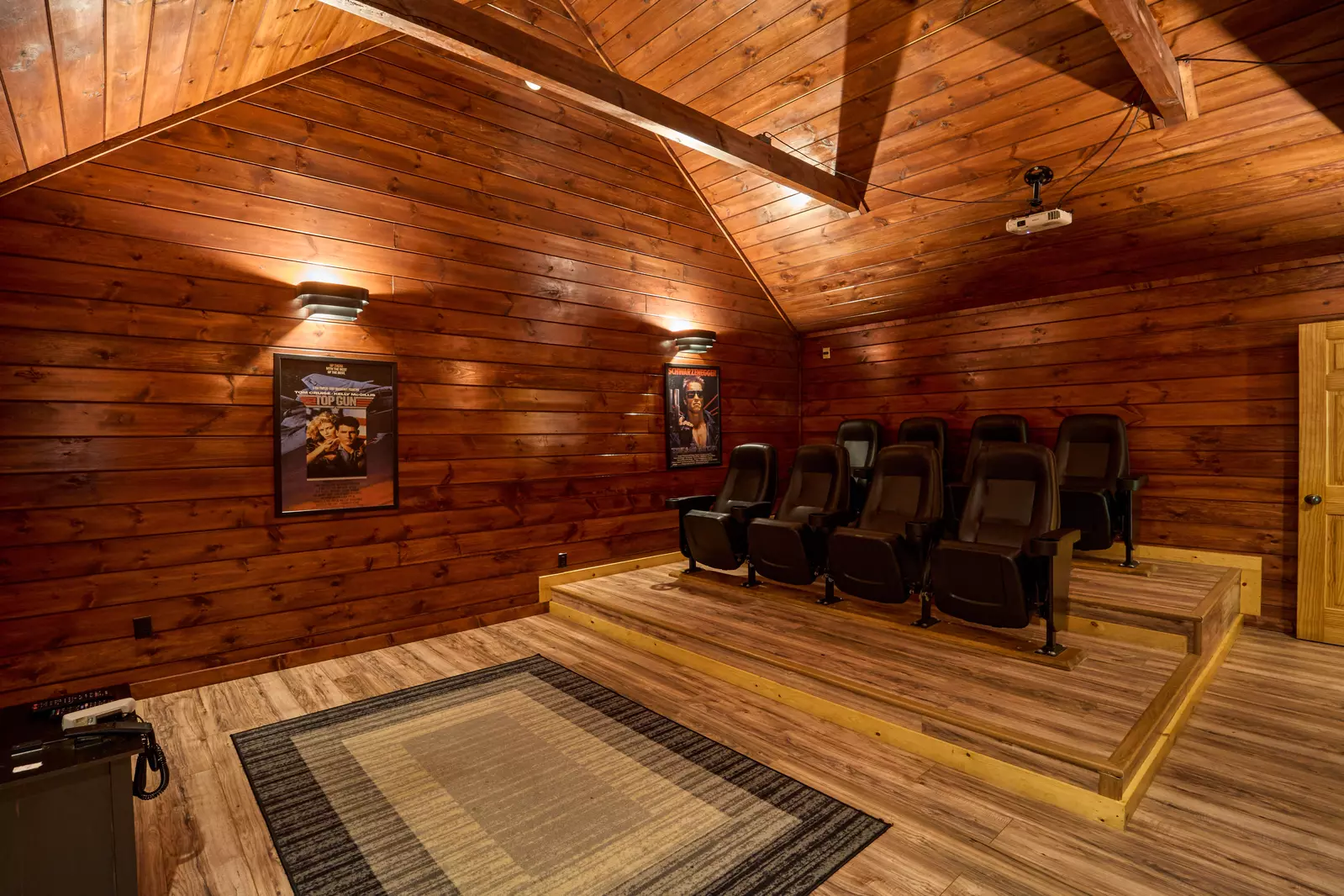 Property image, Interior, of Firefly Lodge