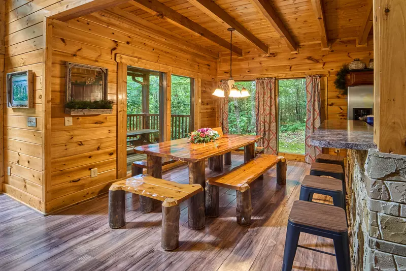 Property image, Interior, of Firefly Lodge