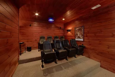 Property image, Interior, of Knotty & Nice